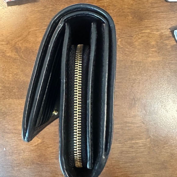 Mulberry Medium Continental French Wallet - Picture 7 of 7